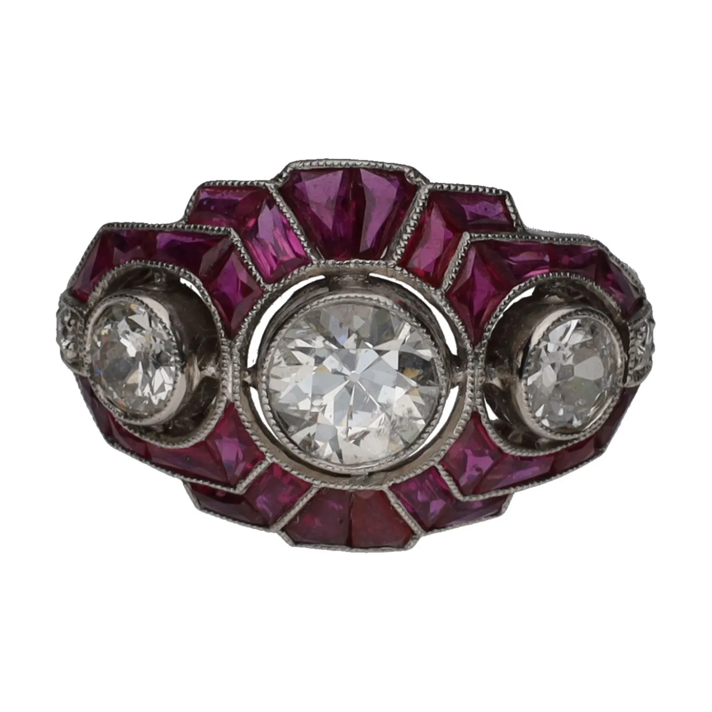 ANILLOS / SORTIJAS Sortija oro blanco con rubíes y brillantes. Talla 11.