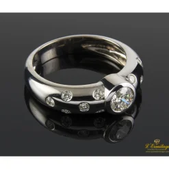 ANILLOS / SORTIJAS Sortija oro blanco y diamantes.