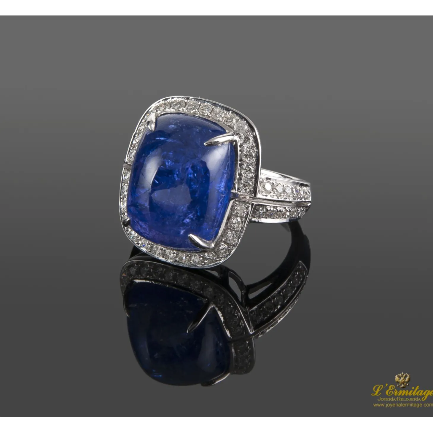 ANILLOS / SORTIJAS Sortija oro blanco tanzanita y diamantes.