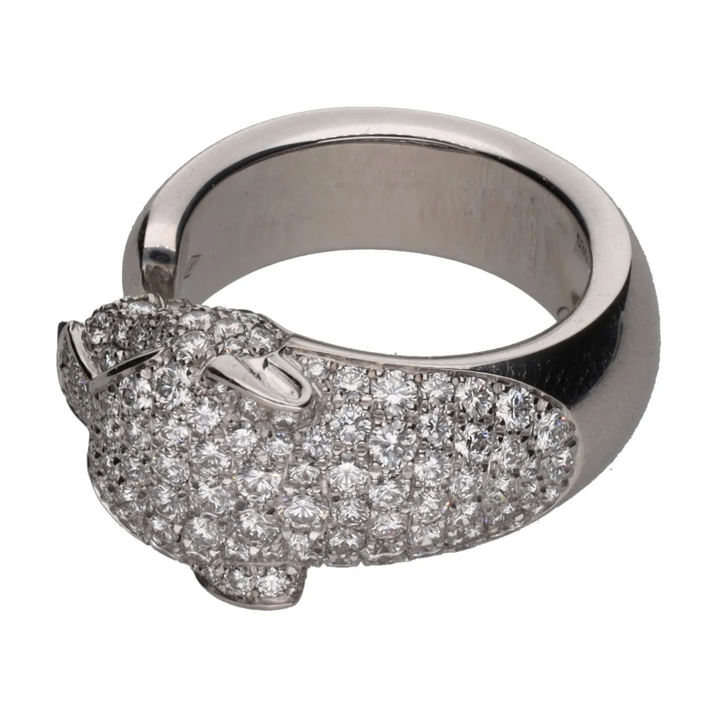 ANILLOS / SORTIJAS Sortija panthére de cartier en oro blanco con brillantes, esmeraldas y onix. Talla 48.