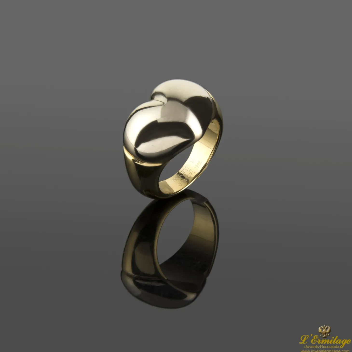 ANILLOS / SORTIJAS Sortija piaget en oro amarillo.