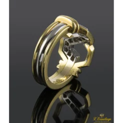 ANILLOS / SORTIJAS Sortija realizada en oro amarillo y oro blanco con motivos con brillantes.