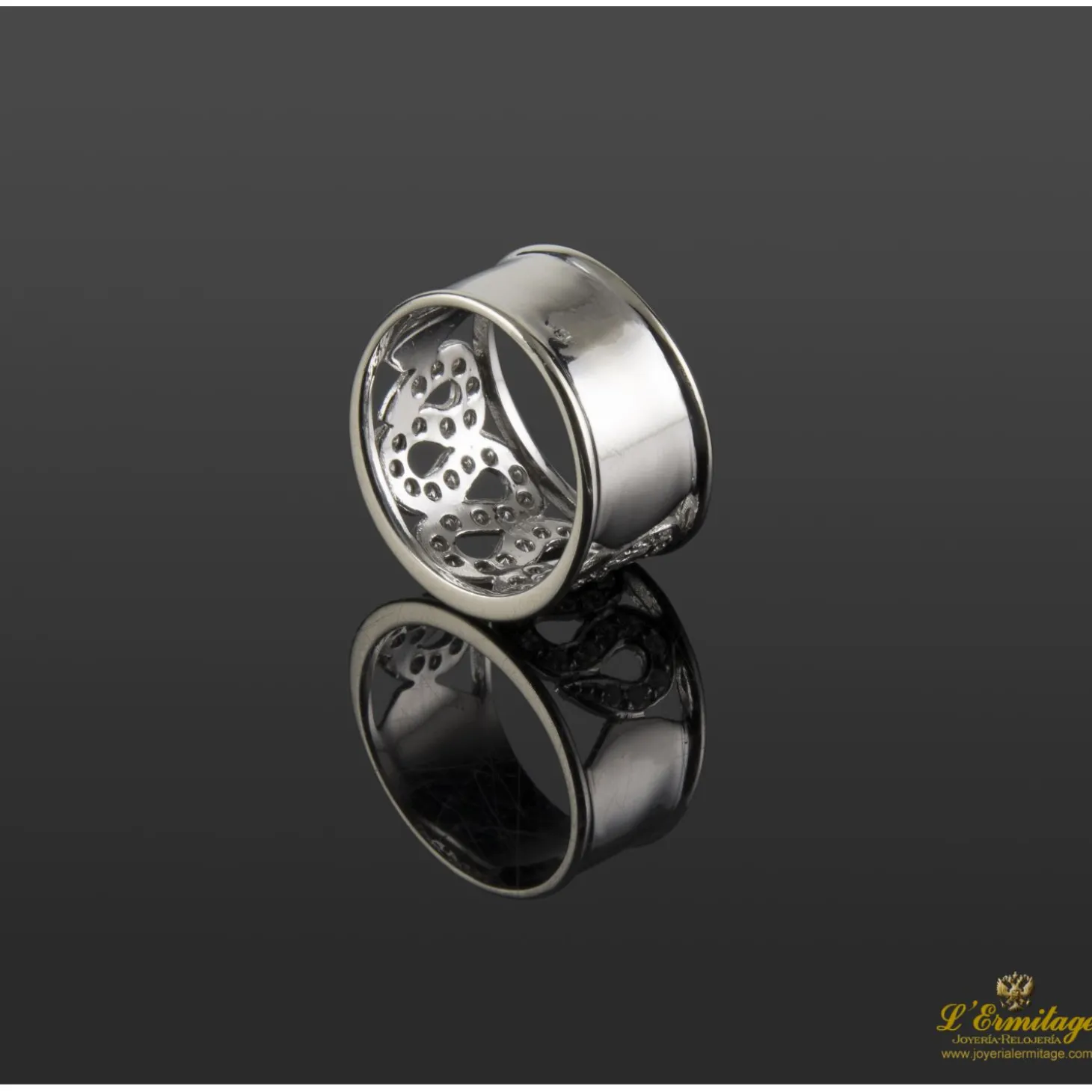 ANILLOS / SORTIJAS Sortija realizada en oro blanco y brillantes