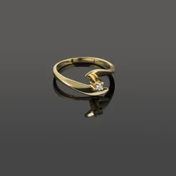 ANILLOS / SORTIJAS Sortija solitario oro amarillo.