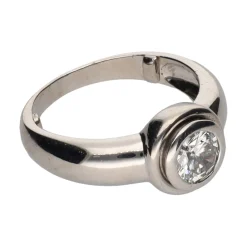 ANILLOS / SORTIJAS Sortija solitario en oro blanco con un brillante. Talla 7.