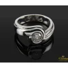 ANILLOS / SORTIJAS Sortija solitario oro blanco color h, pureza si2 y peso 0,64 cts.