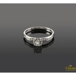 ANILLOS / SORTIJAS Sortija solitario oro blanco color h, pureza vs1 y peso 0,62 cts.