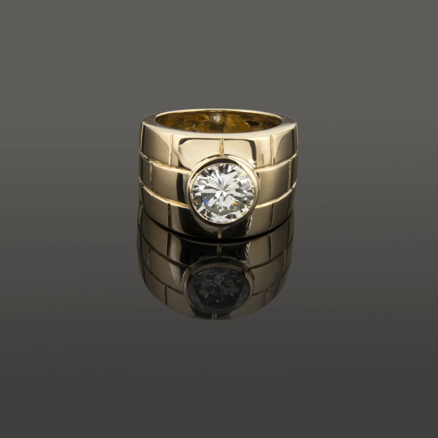 ANILLOS / SORTIJAS Sortija solitario oro amarillo color g, pureza si y peso 1,85 cts.