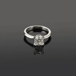 ANILLOS / SORTIJAS Sortija solitario oro blanco color g, pureza vvs2 y peso 1,66 cts.