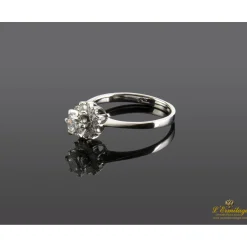 ANILLOS / SORTIJAS Sortija solitario en oro blanco con brillante color g y peso 0,40 ct.