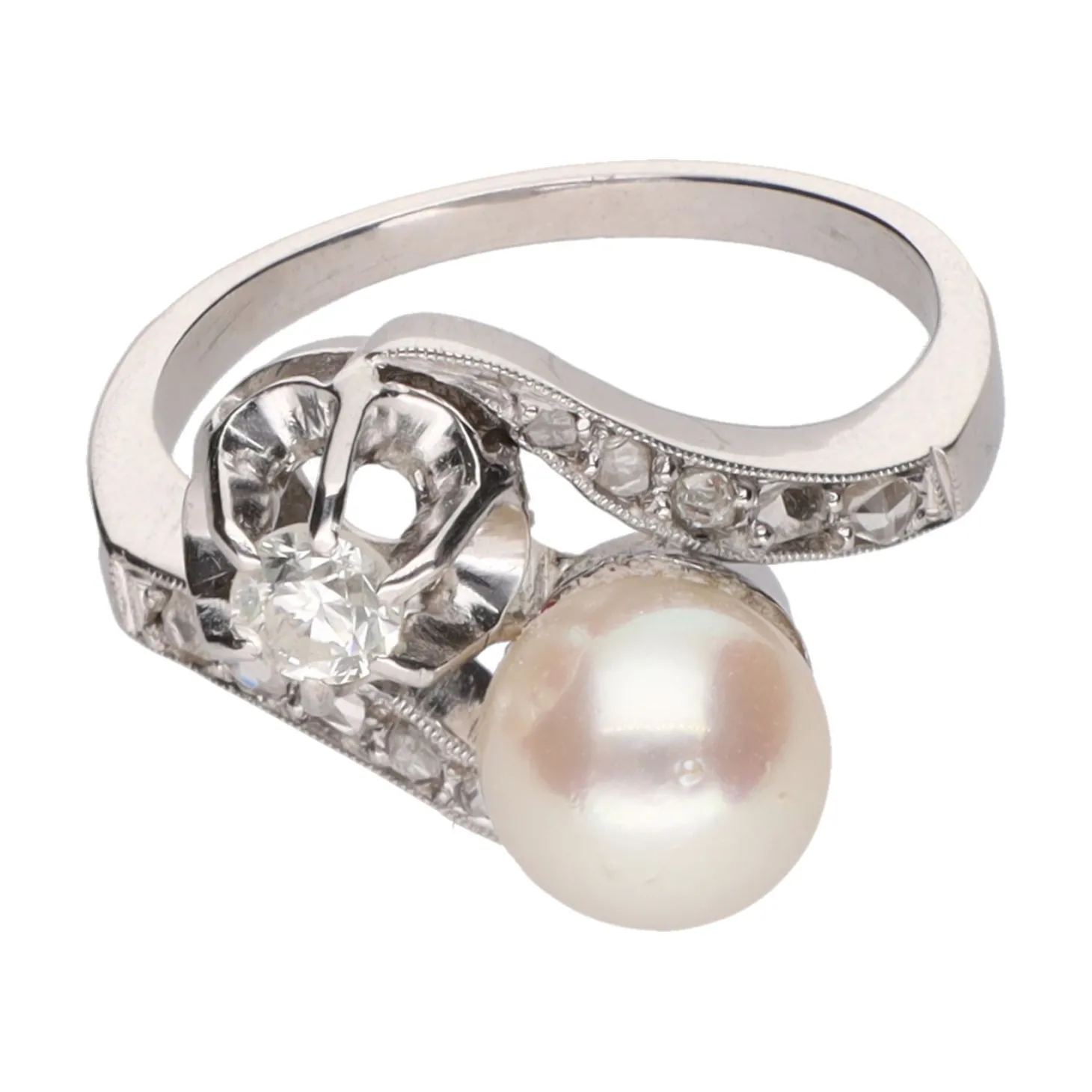 ANILLOS / SORTIJAS Sortija tu y yo en oro blanco con perla y diamantes. Talla 11.