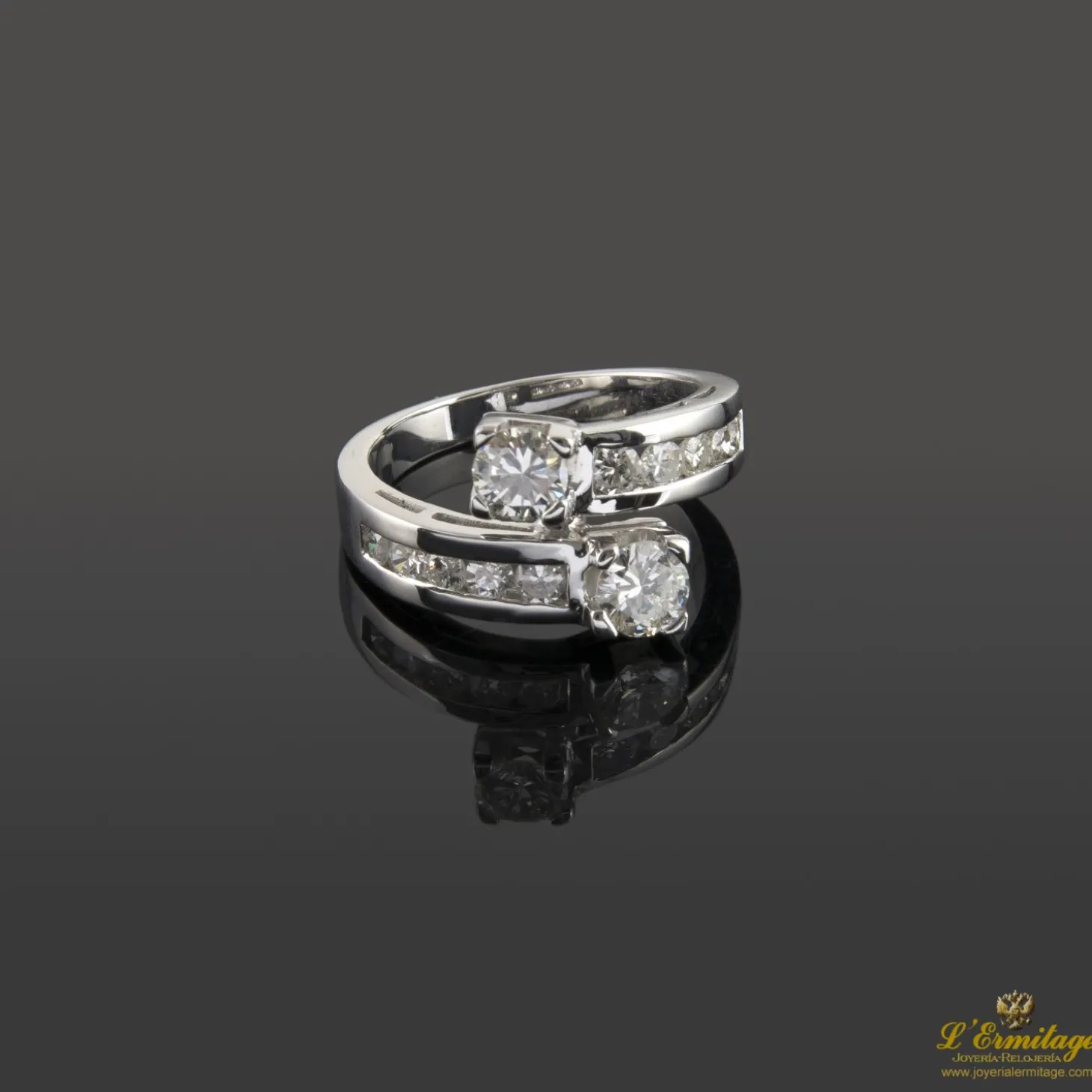 ANILLOS / SORTIJAS Sortija tu y yo oro blanco y diamantes.