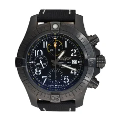 BREITLING Avenger chronograph 45.