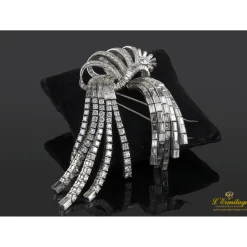 BROCHES / ALFILERES Broche-alfiler lazo oro blanco y diamantes