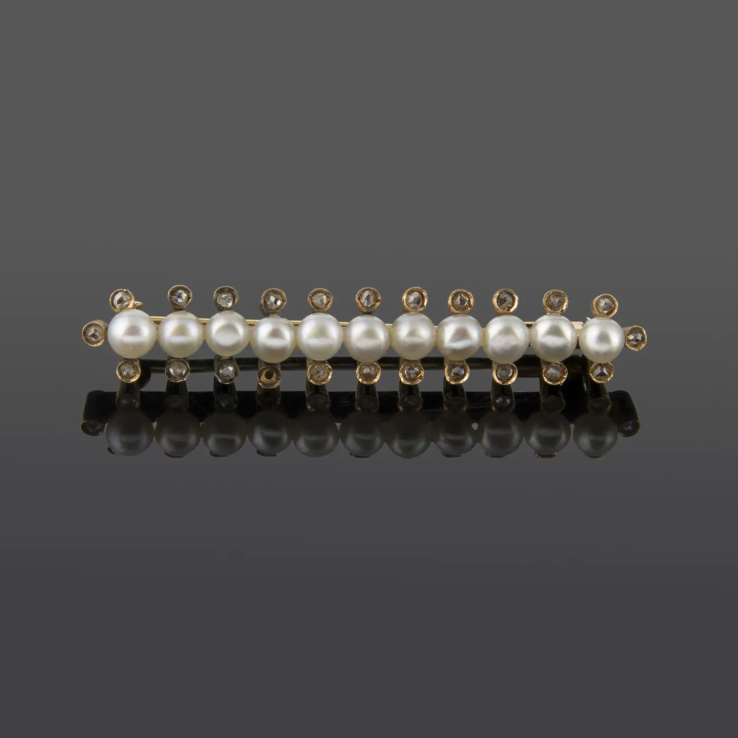 BROCHES / ALFILERES Broche-alfiler antiguo oro amarillo perlas