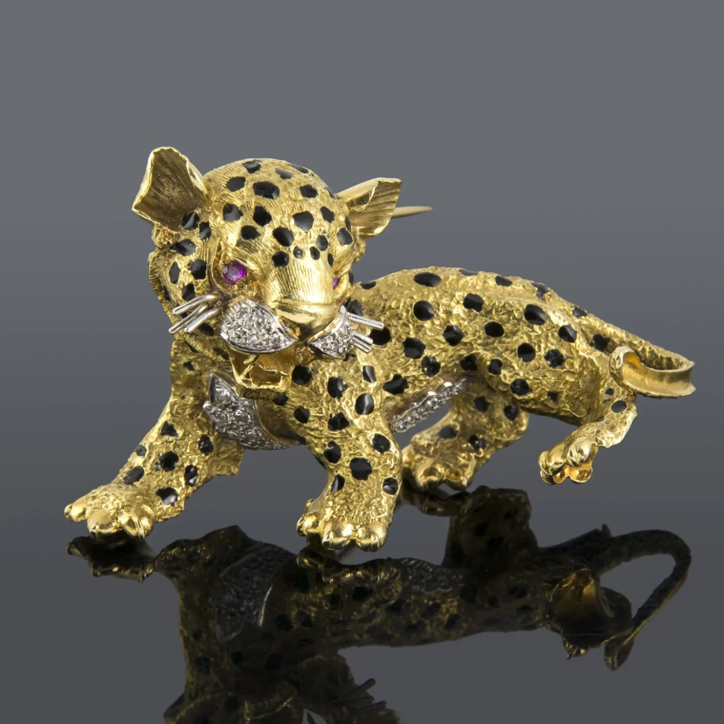 BROCHES / ALFILERES Broche-alfiler leopardo oro amarillo y esmalte