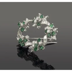 BROCHES / ALFILERES Broche-alfiler oro blanco esmeraldas y diamantes