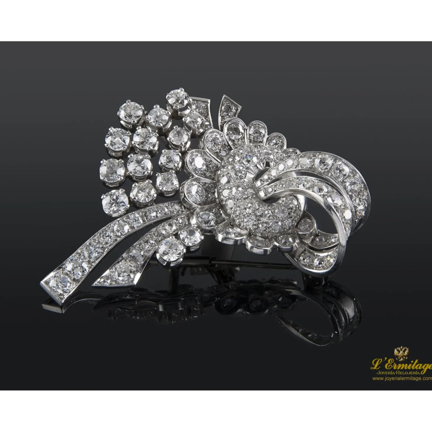 BROCHES / ALFILERES Broche doble de escote