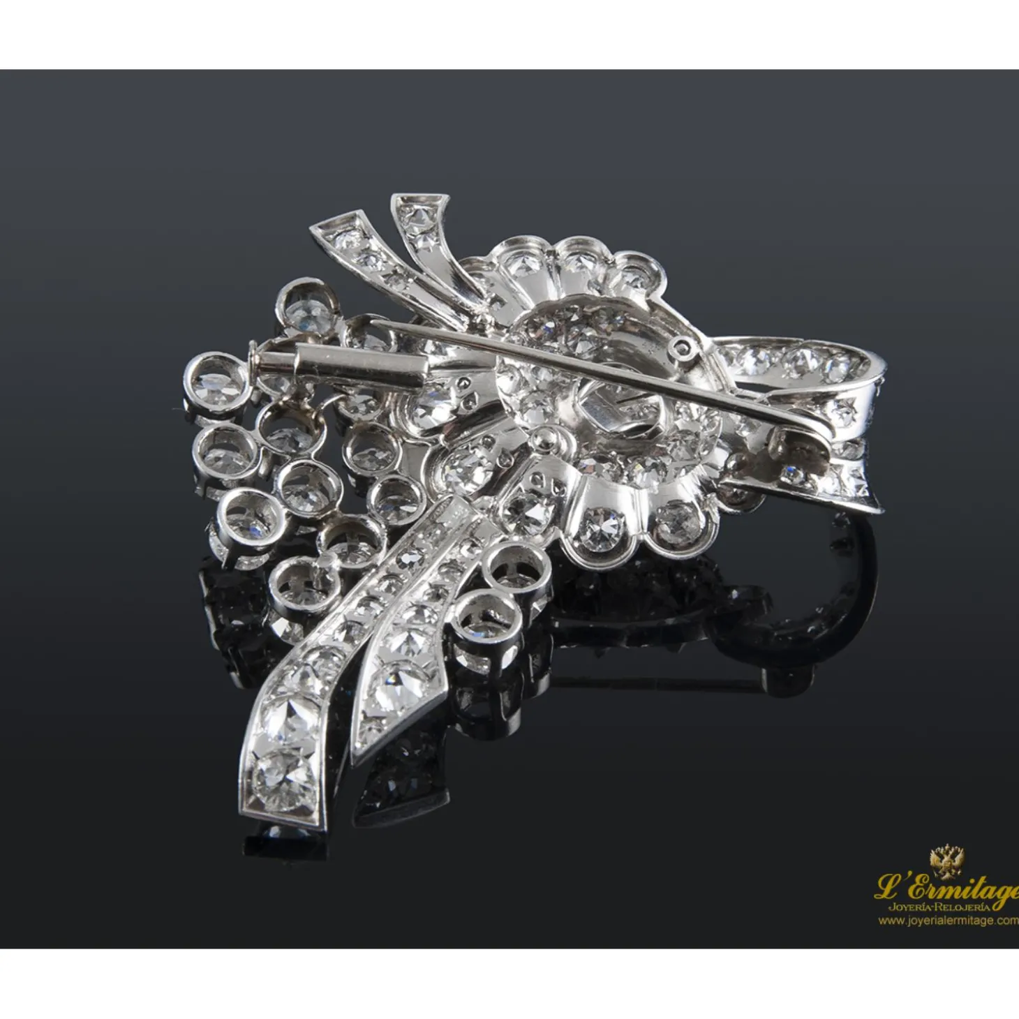 BROCHES / ALFILERES Broche doble de escote