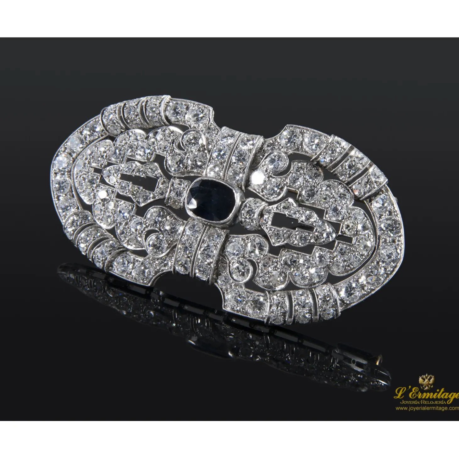 BROCHES / ALFILERES Broche oro blanco y diamantes.