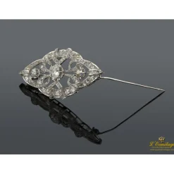 BROCHES / ALFILERES Broche oro blanco y diamantes.