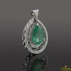 COLGANTES Colgante esmeralda y diamantes