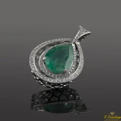 COLGANTES Colgante esmeralda y diamantes