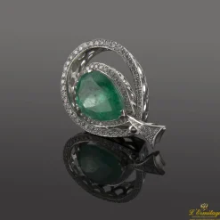 COLGANTES Colgante esmeralda y diamantes