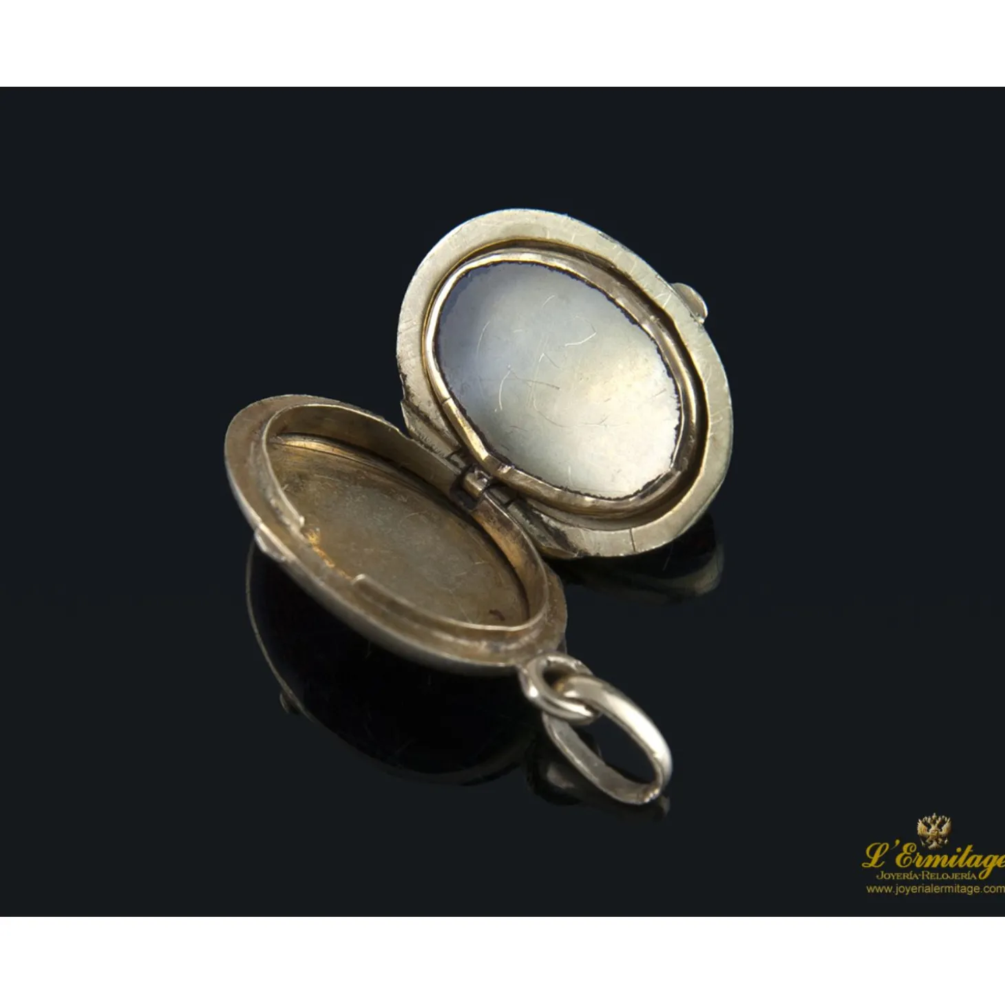 COLGANTES Guardapelo oro amarillo y esmalte