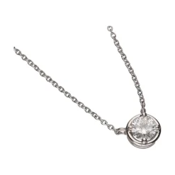 COLLARES Collar en oro blanco con un brillante.