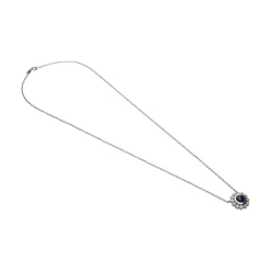 COLLARES Collar en oro blanco con zafiros y brillantes.
