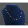 COLLARES Collar oro amarillo con piedras de color.