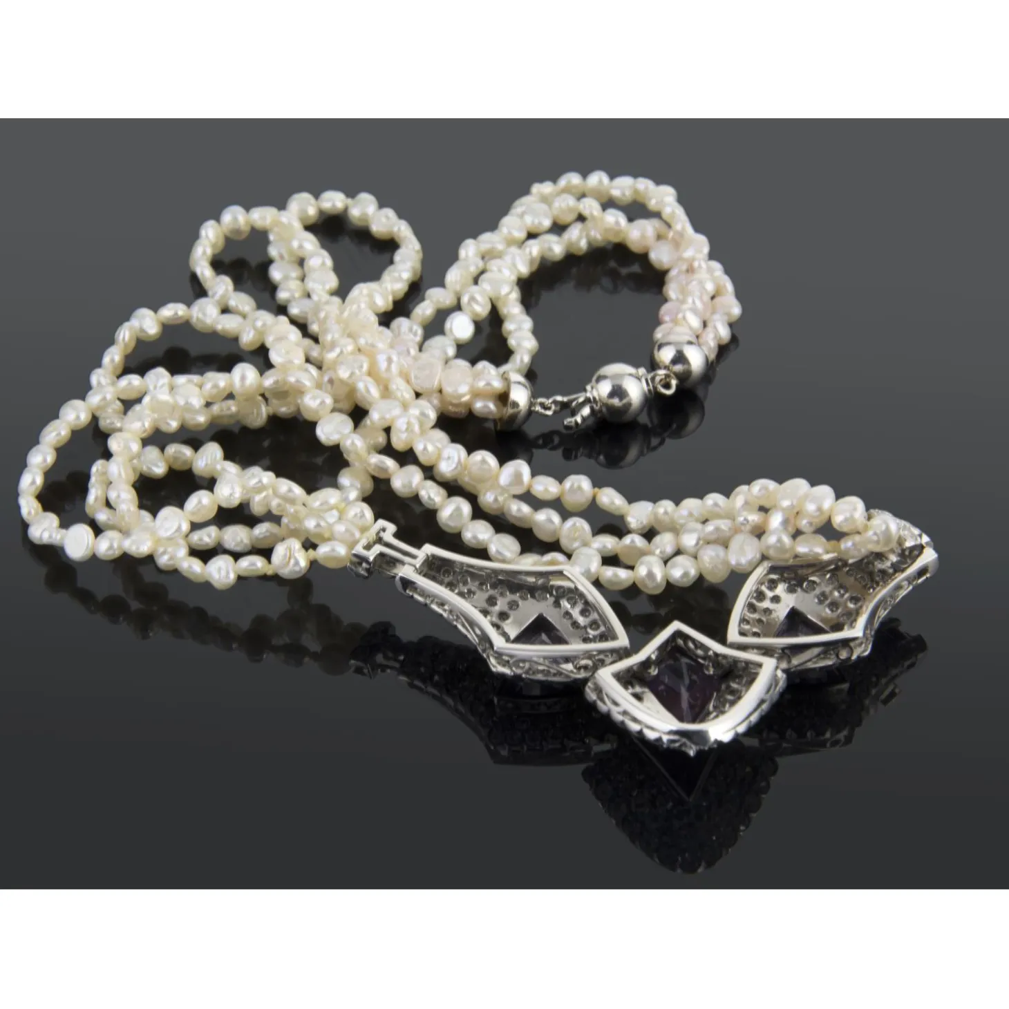 COLLARES Collar perlas de río amatistas y diamantes