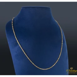 COLLARES Collar realizado en oro amarillo. Medida 60cm
