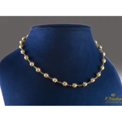 COLLARES Collar realizado en oro amarillo.