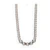 COLLARES Collar riviere en oro blanco con brillantes.