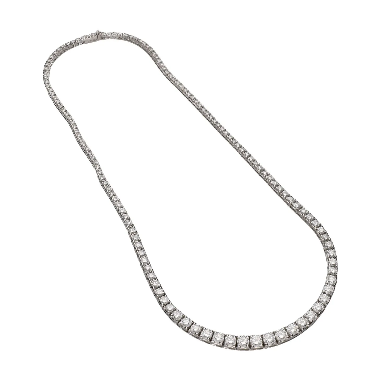 COLLARES Collar riviere en oro blanco y brillantes.