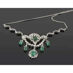 COLLARES Gargantilla antigua oro blanco esmeraldas cabuchón y diamantes talla antigua