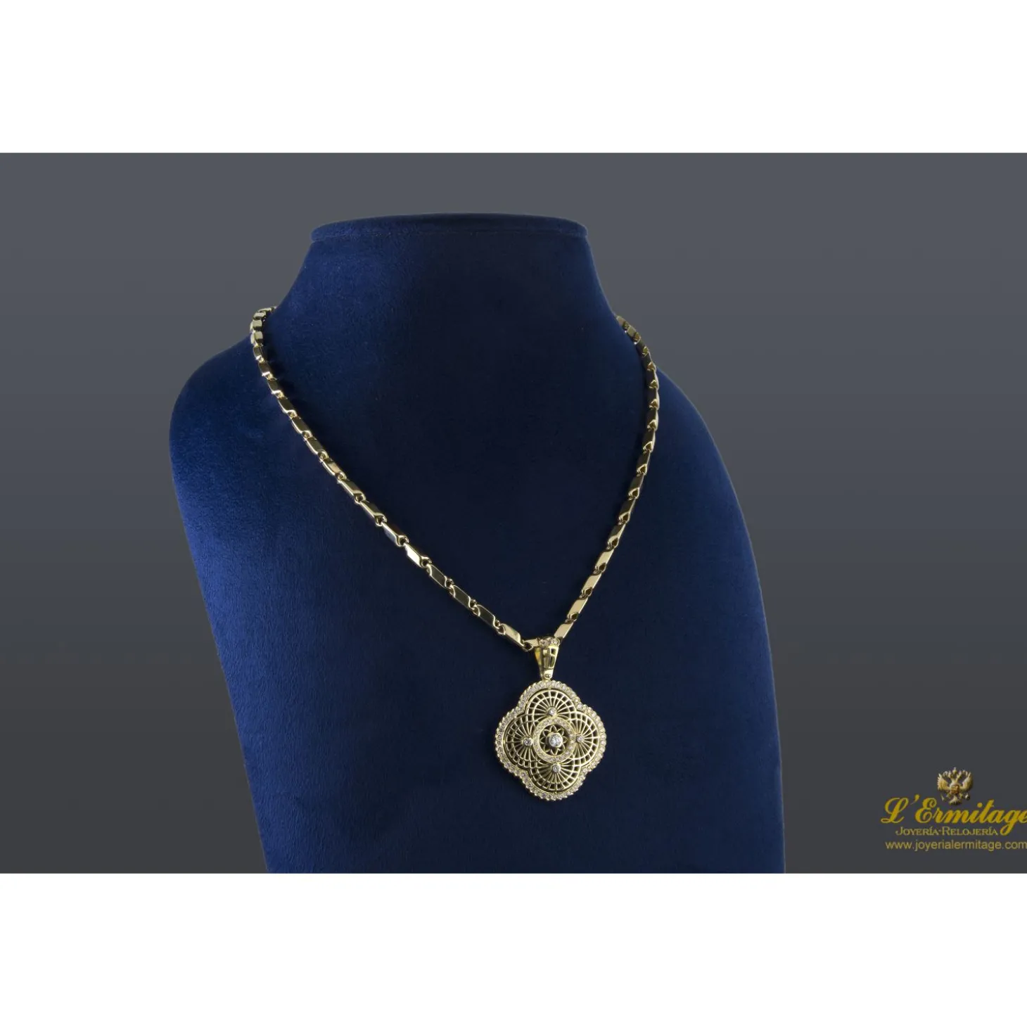 COLLARES Gargantilla oro amarillo y diamantes