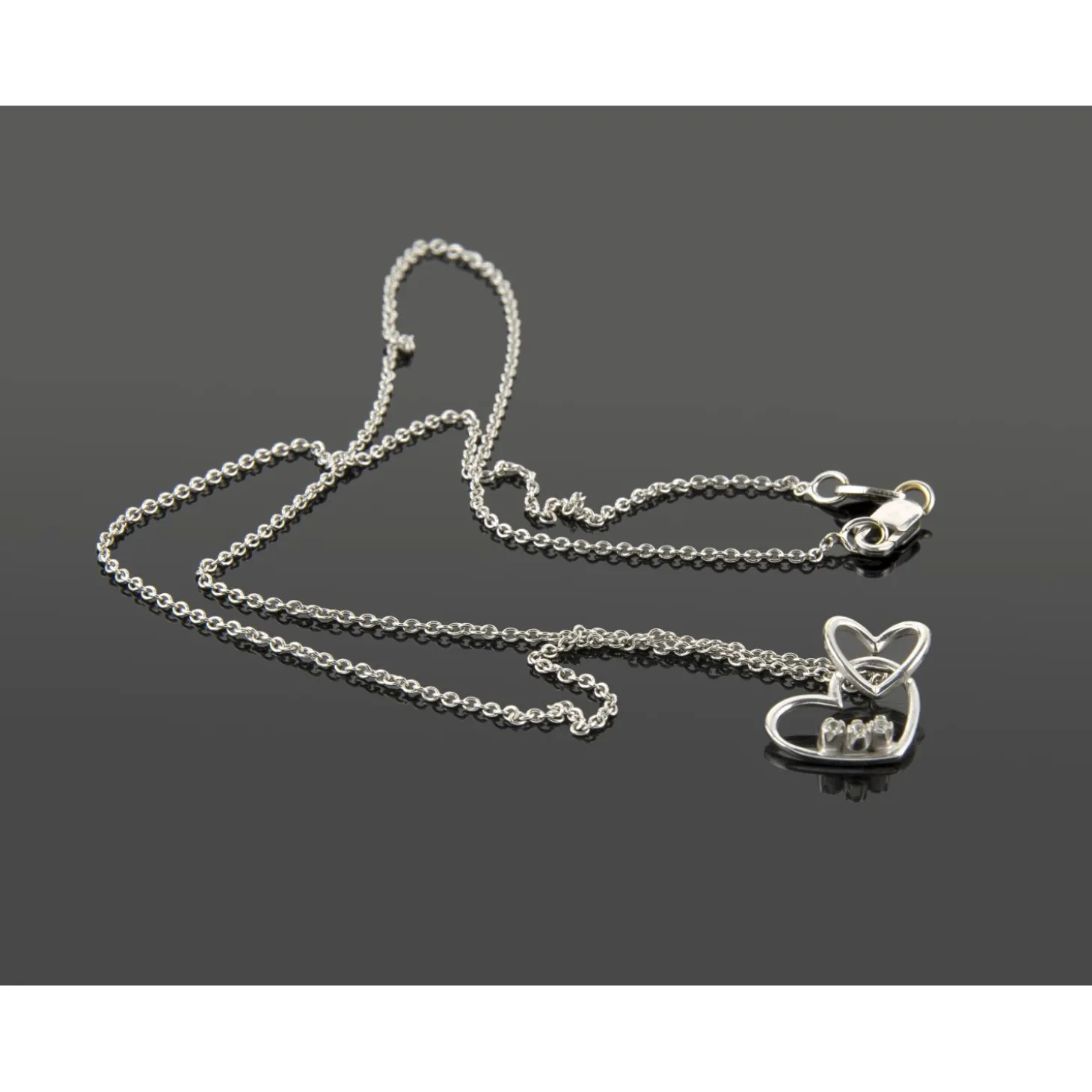 COLLARES Gargantilla oro blanco corazones