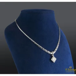 COLLARES Gargantilla oro blanco con colgante de  diamantes