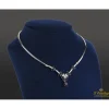 COLLARES Gargantilla oro blanco zafiros y diamantes.