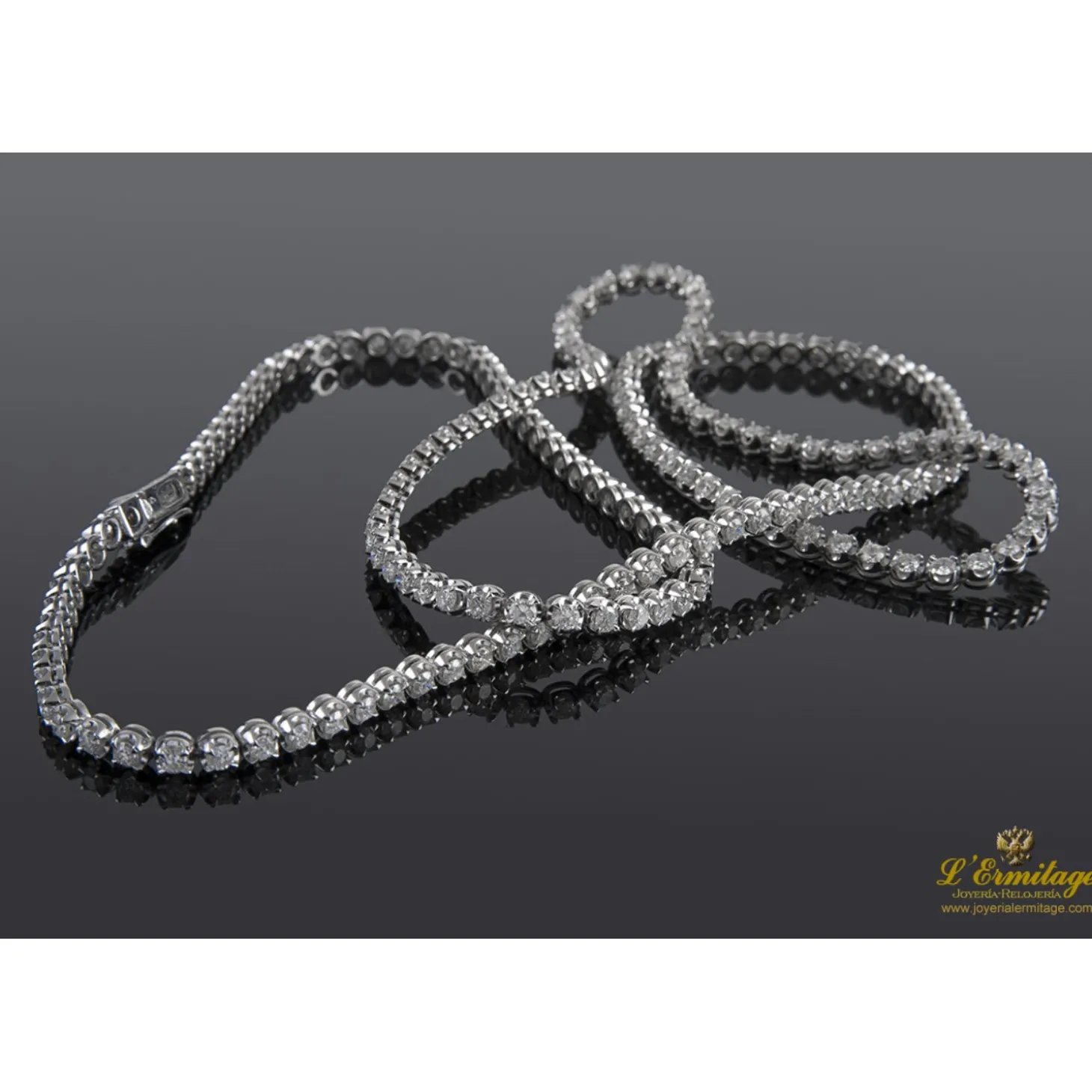 COLLARES Gargantilla riviere oro blanco y diamantes