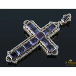 CRUCES Cruz calada de obispo con amatistas y diamantes