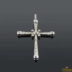 CRUCES Cruz oro blanco y diamantes.