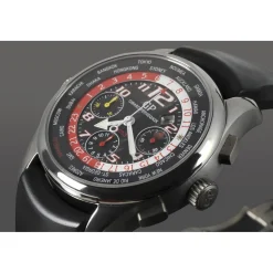 GIRARD PERREGAUX World time titanio 43mm.