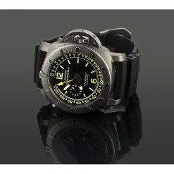 PANERAI Depth gauge submersible luminor 1950 titanio