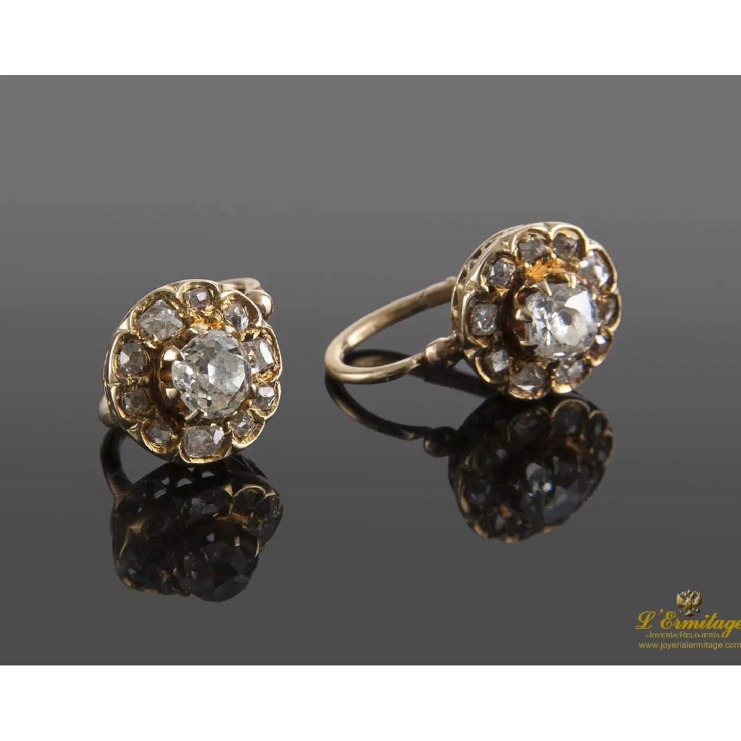 PENDIENTES Pendientes antiguos en oro amarillo con diamantes talla antigua