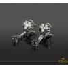 PENDIENTES Pendientes colgantes oro blanco zafiros y diamantes.