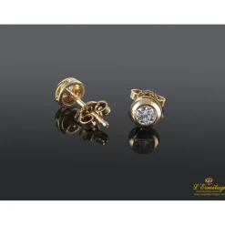 PENDIENTES Pendientes dormilonas oro amarillo y diamantes.